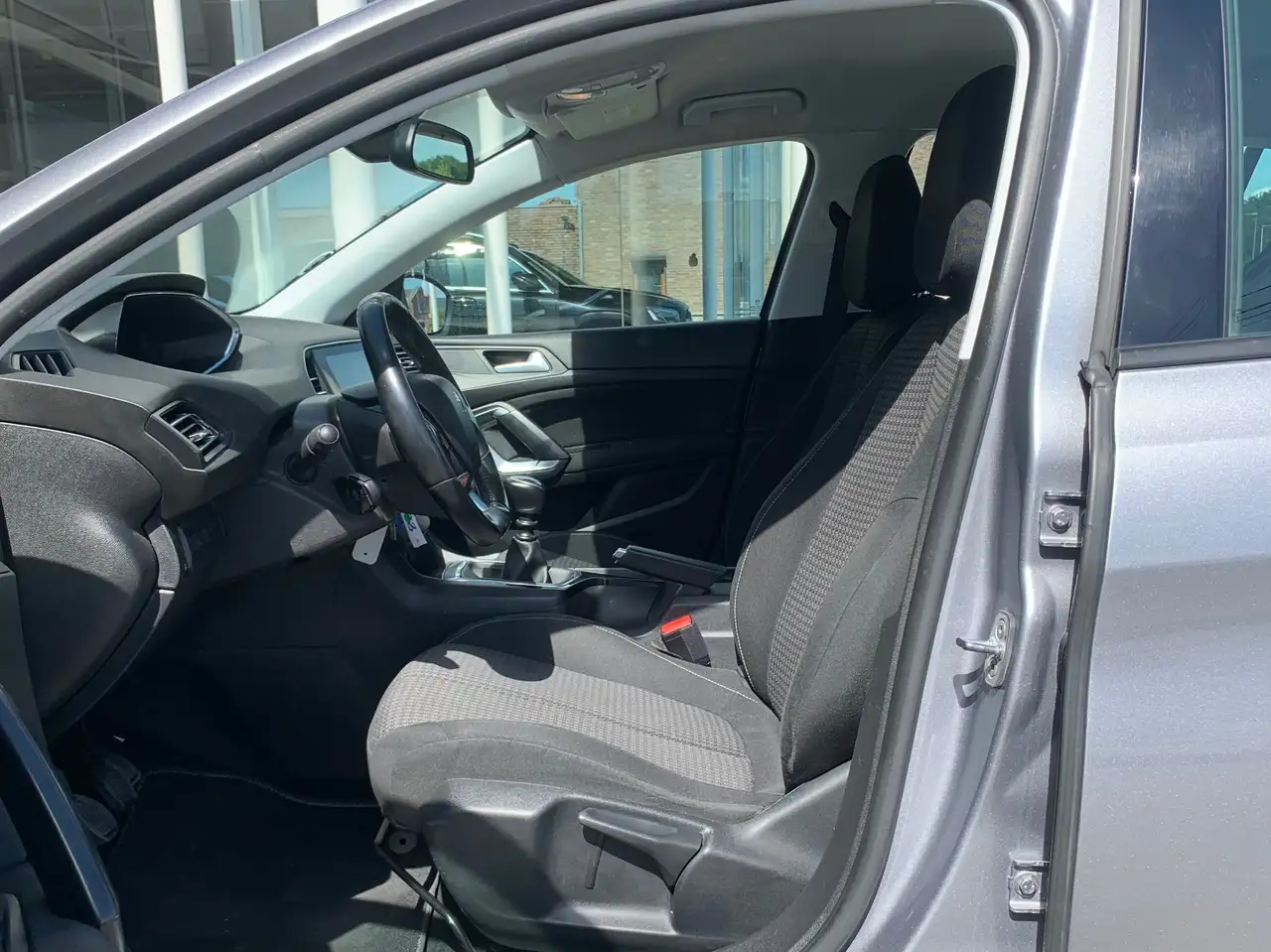 Peugeot 308 1.5 HDi 130CV / PACK STYLE / GPS / CARPLAY / CLIM AUTO /, миниатюра 9