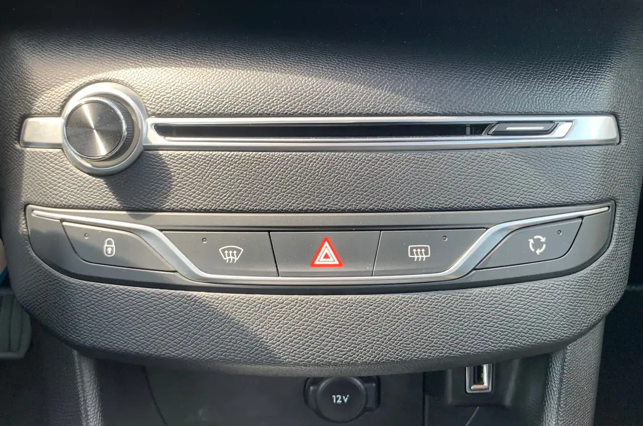 Peugeot 308 1.5 HDi 130CV / PACK STYLE / GPS / CARPLAY / CLIM AUTO /, миниатюра 19