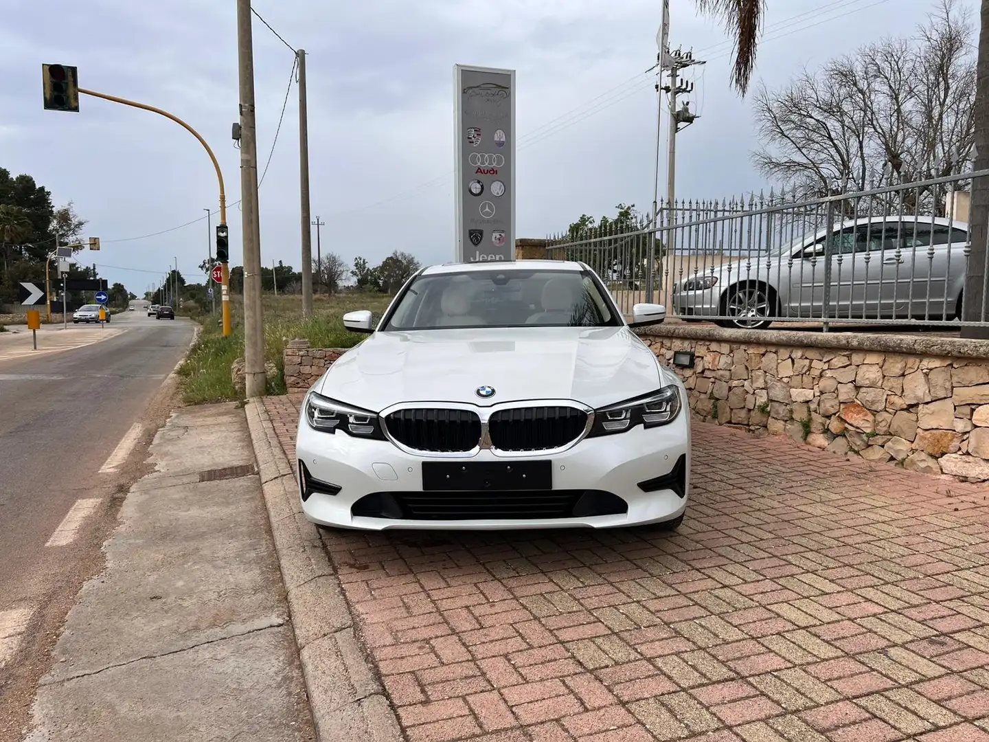 BMW 318 318d Sport Bianco - 2