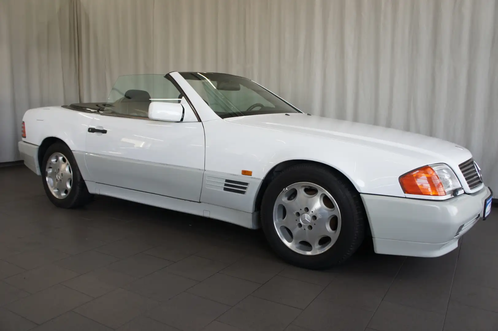 Mercedes-Benz SL 500 ca. 50 R129 im Angebot!!! #70-2 H-Kennzeichen!!! Weiß - 1