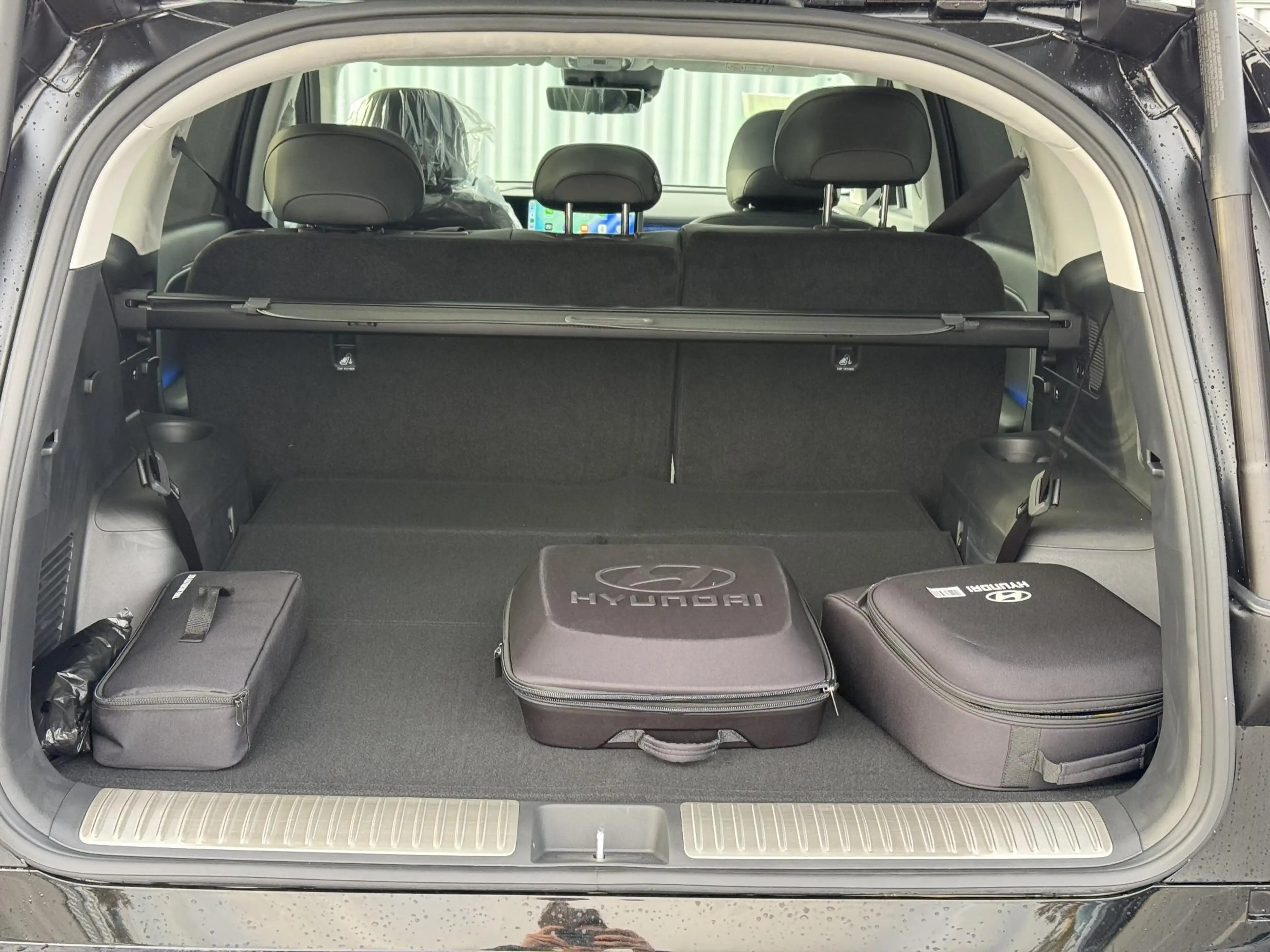 Hyundai IONIQ 9 Lounge AWD 7p. 110.3 kWh / Demo voordeel Direct b — photo 40