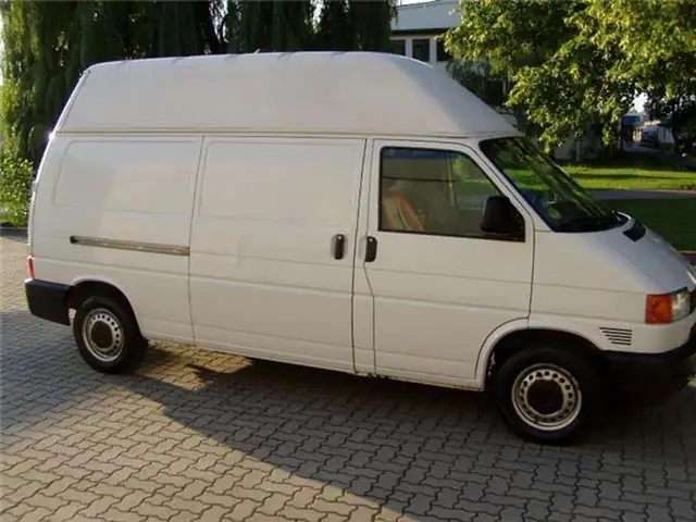 Volkswagen T4 Transporter  Hoch & Lang_Klima_Navi_1. Hand