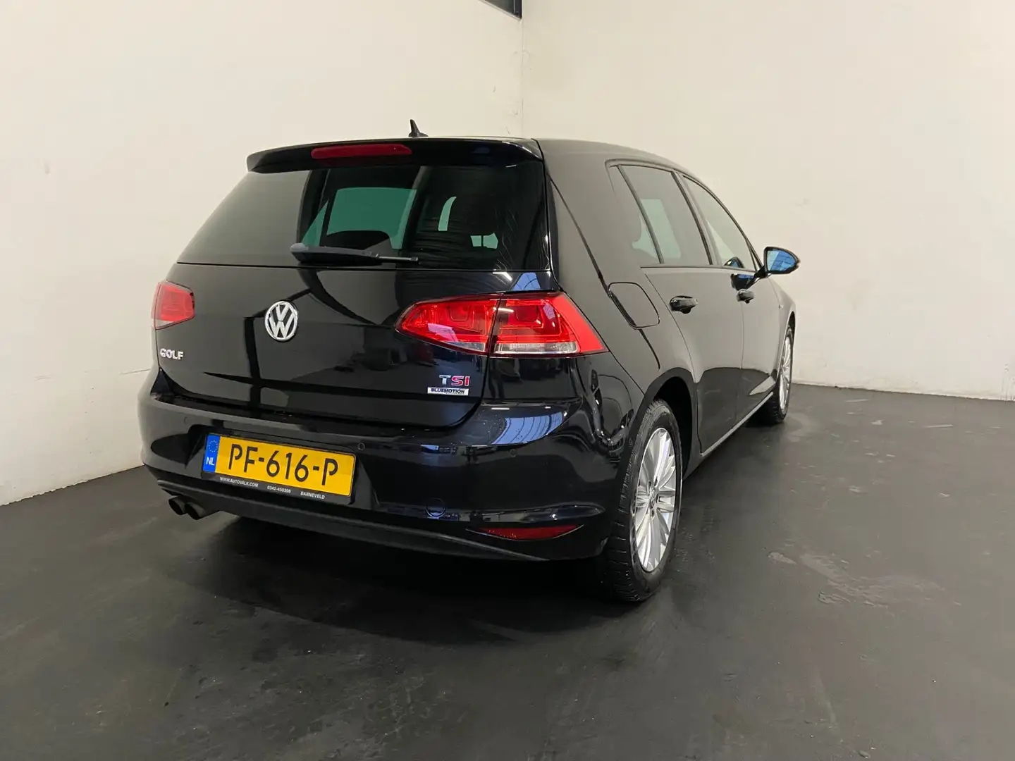 Volkswagen Golf 1.4 TSI ACT Highline Schwarz - 2