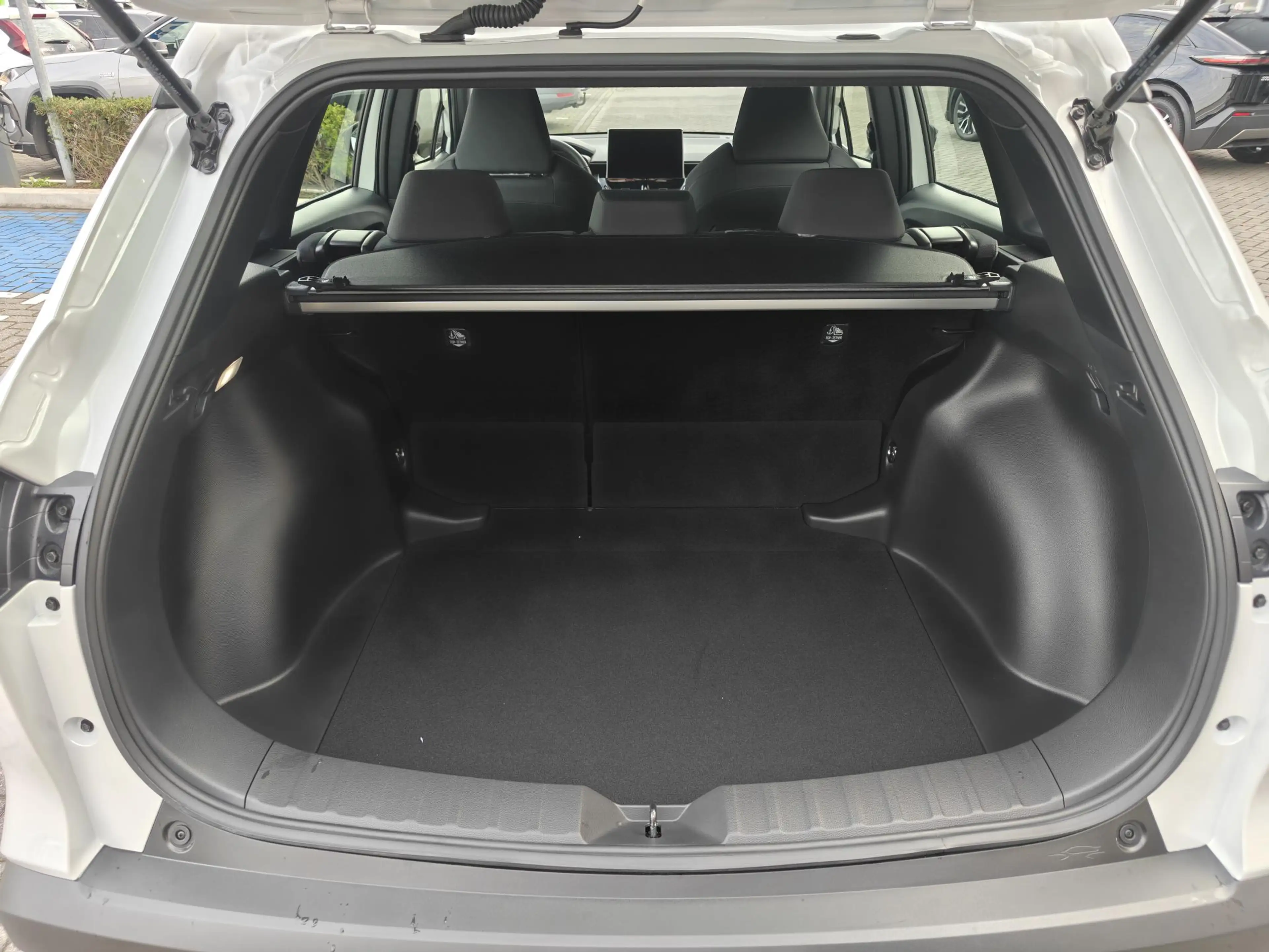 Toyota Corolla Cross Hybrid 140 NIEUW DIRECT LEVERBAAR HOGE KORTING MEE — photo 8