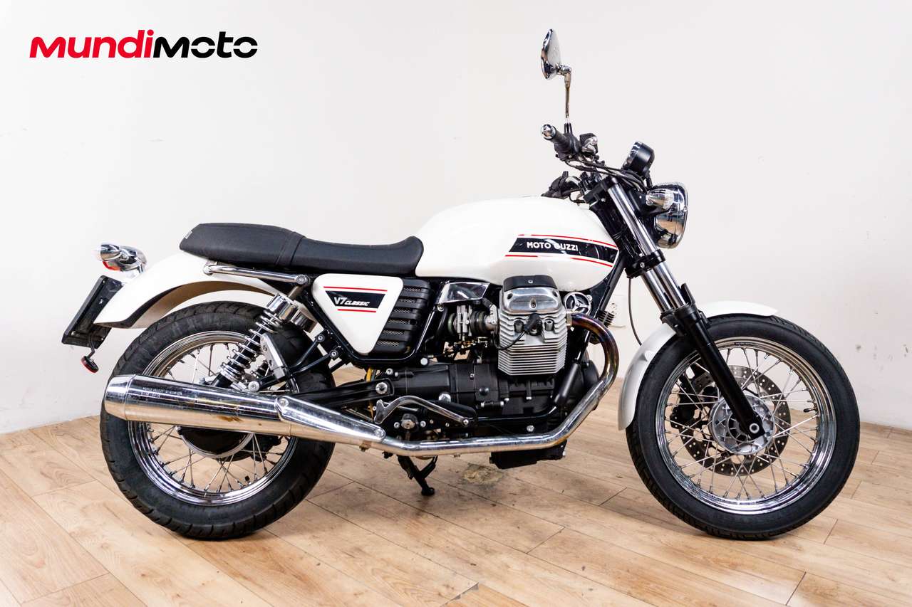 Moto Guzzi V7 Sport