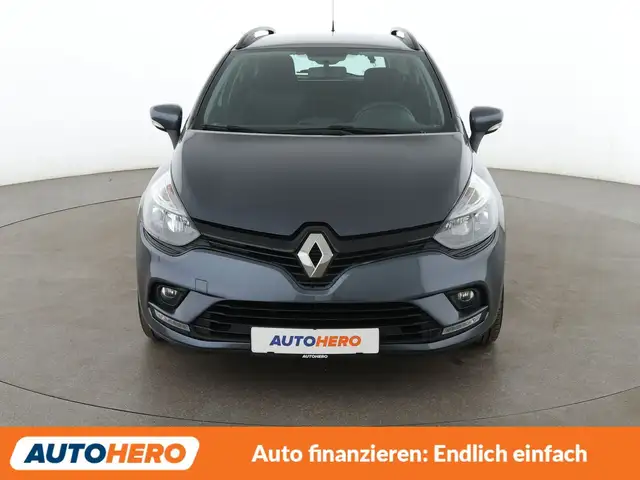 Renault Clio view 9