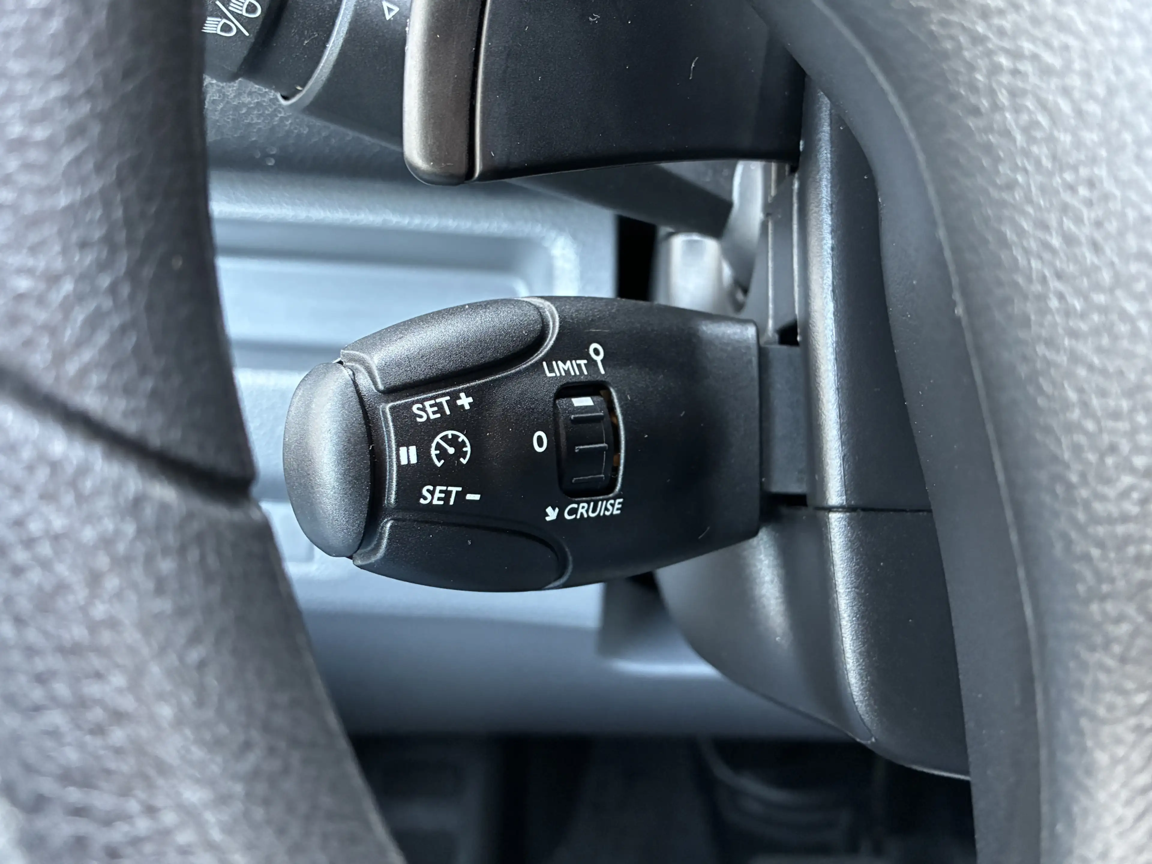 Peugeot Expert 2.0 BlueHDI 145 DC LM velgen Automaat Sensoren — photo 14