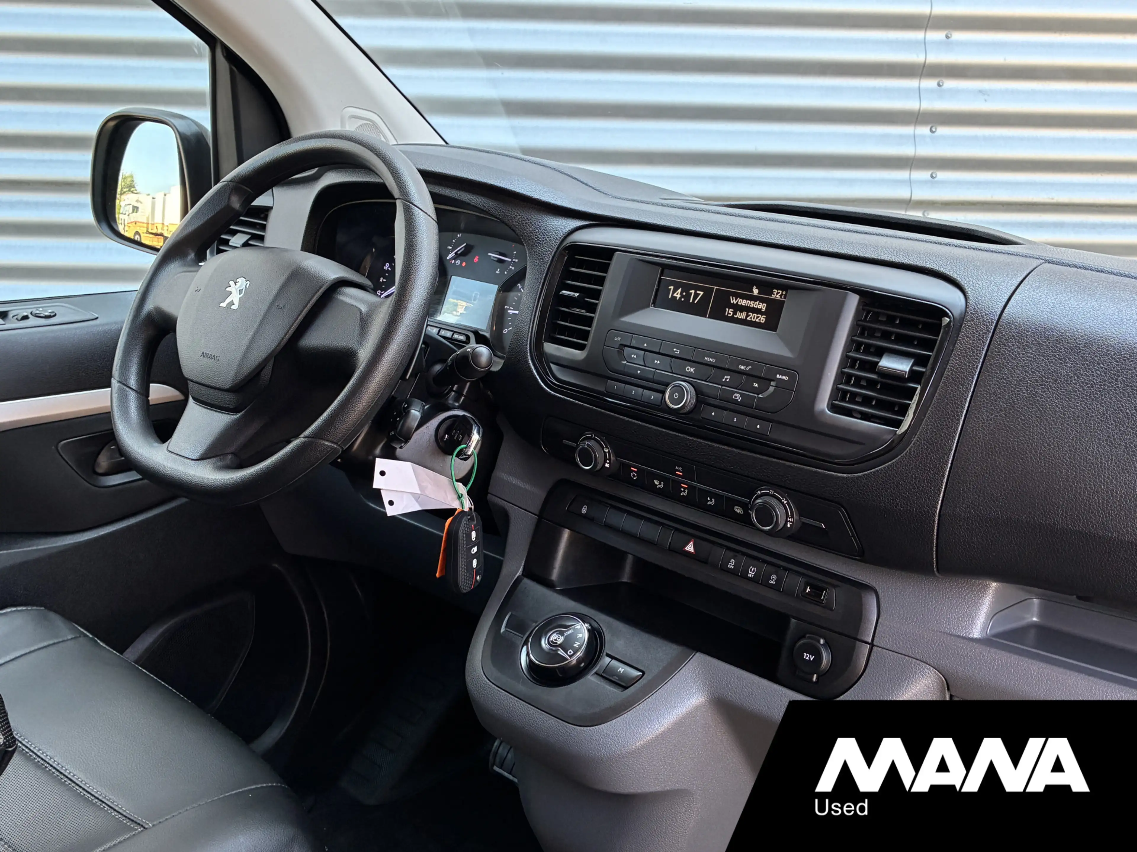 Peugeot Expert 2.0 BlueHDI 145 DC LM velgen Automaat Sensoren — photo 3