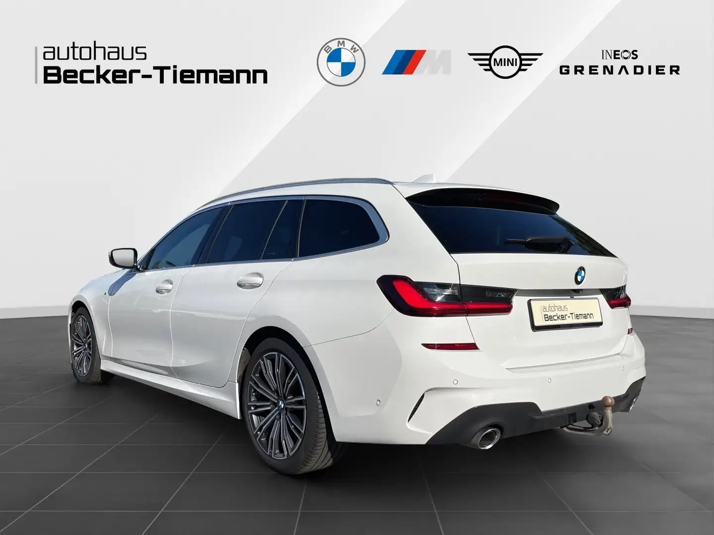 BMW 320 d Touring/M Sport/HuD/Kamera/HiFi Wit - 2