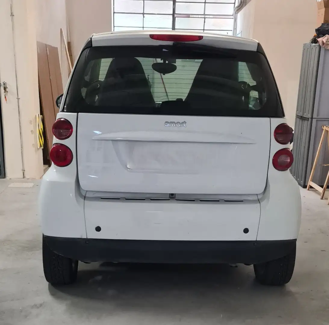 smart forTwo Fortwo II 2007 1.0 Passion 71cv Белый - 1