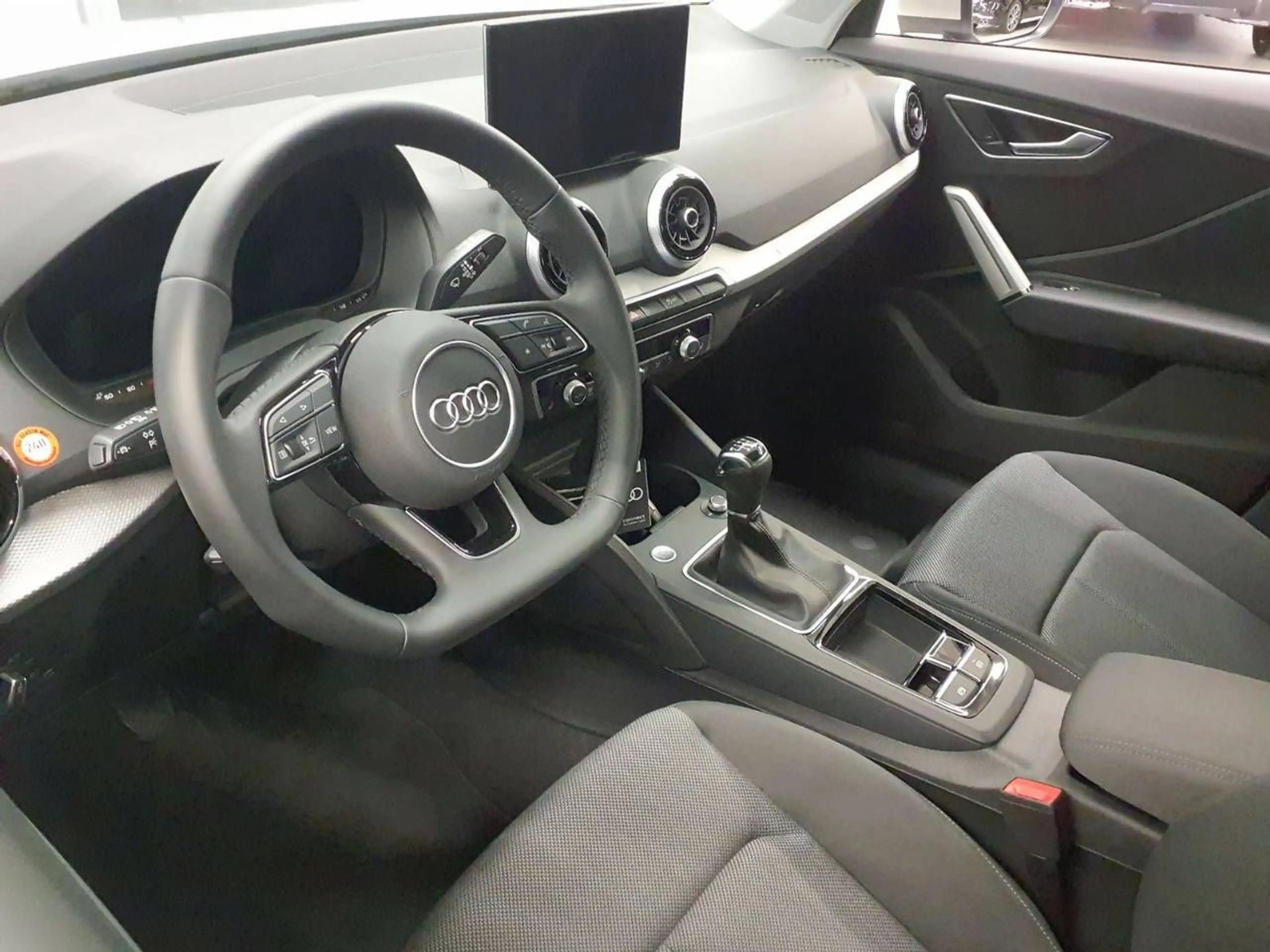 Audi Q2 35 TFSI AHK R-Cam Naviplus Sitzh Sportsitz — photo 5