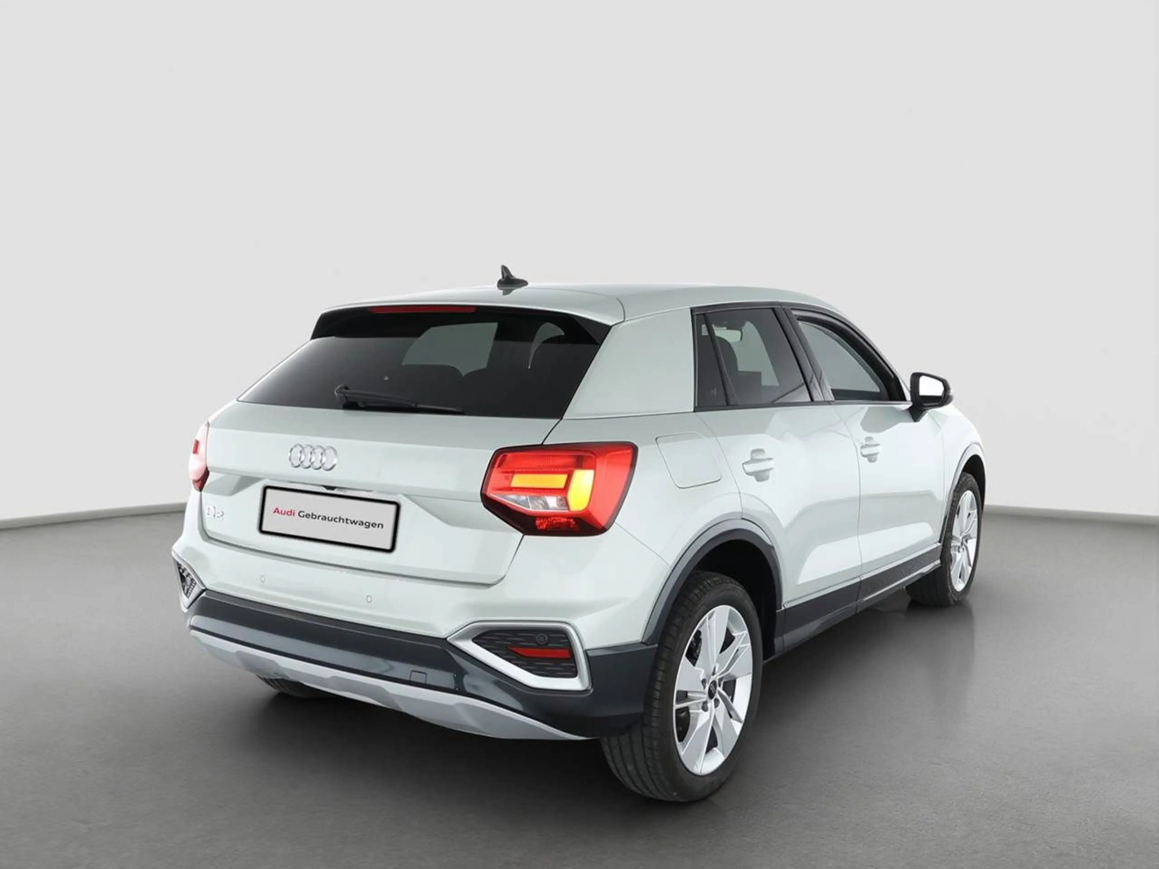 Audi Q2 35 TFSI AHK R-Cam Naviplus Sitzh Sportsitz — photo 3