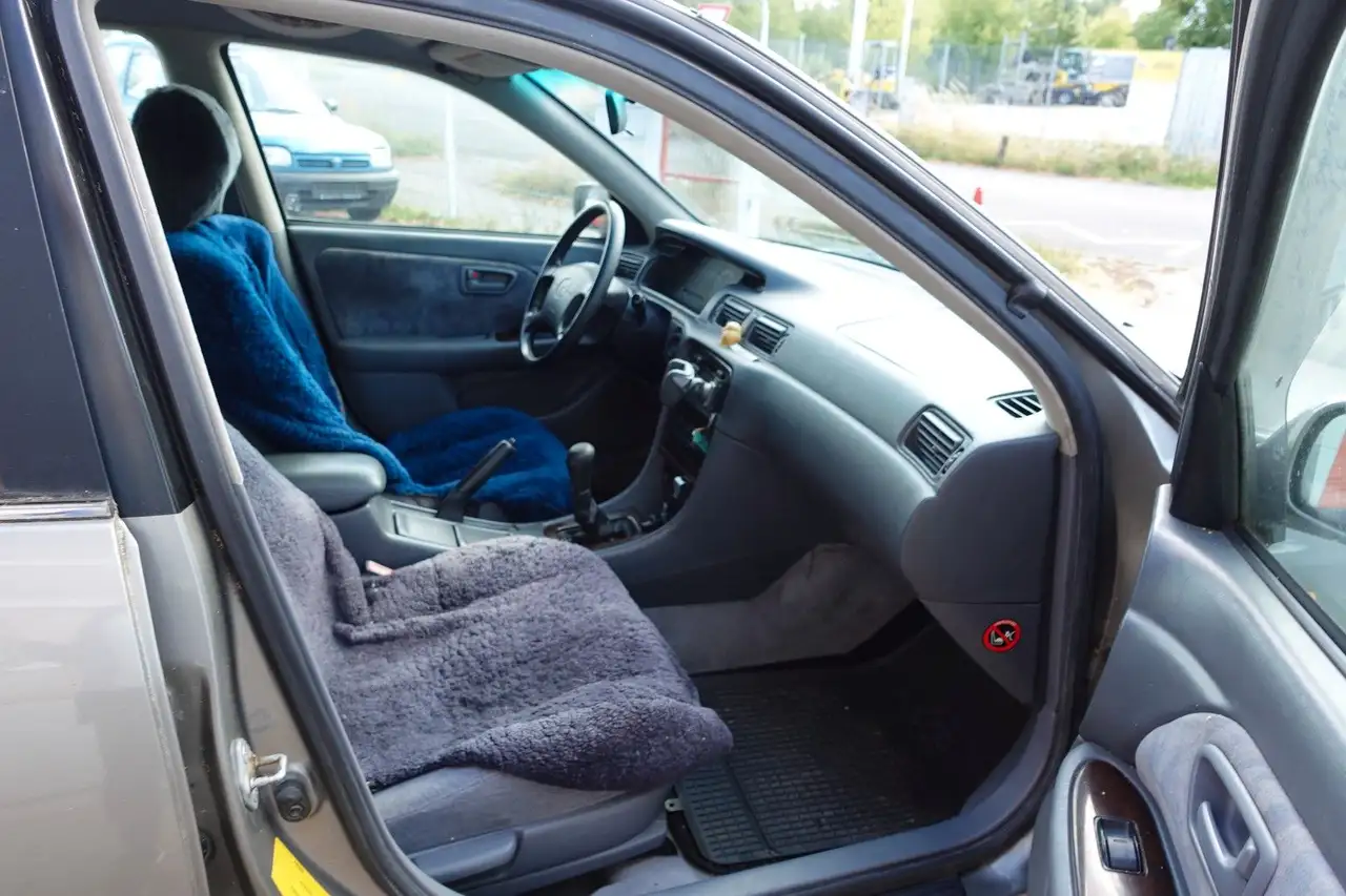 Toyota Camry 2.2, foto 6