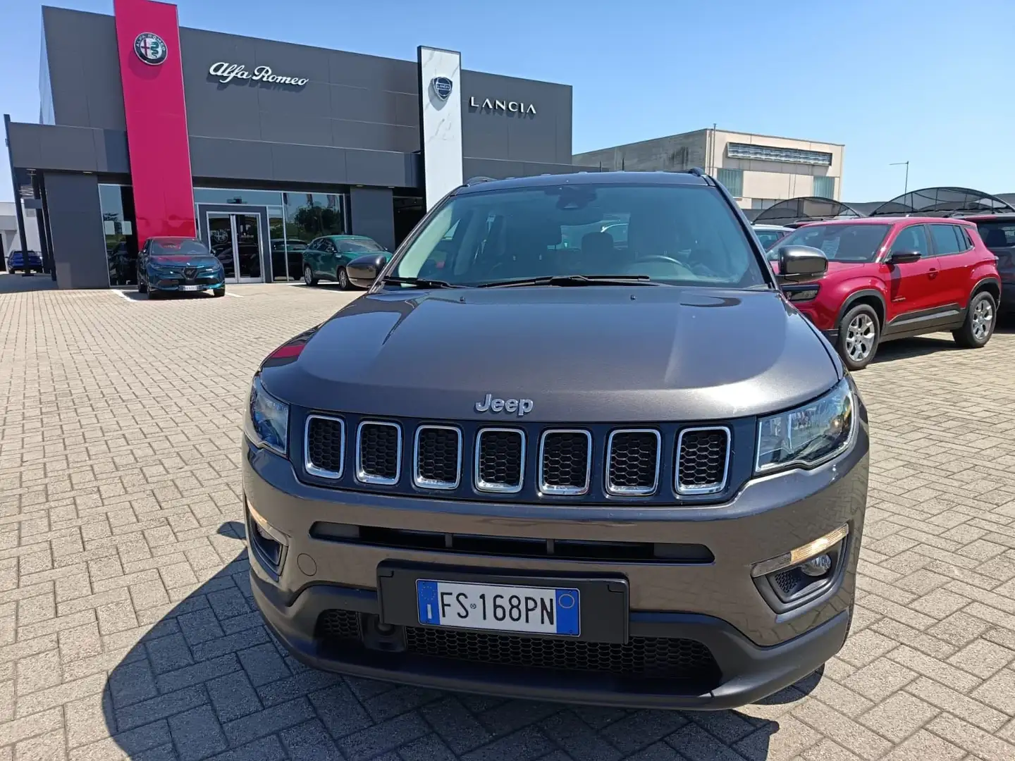 Jeep Compass 2.0 Multijet II aut. 4WD Business Gris - 2