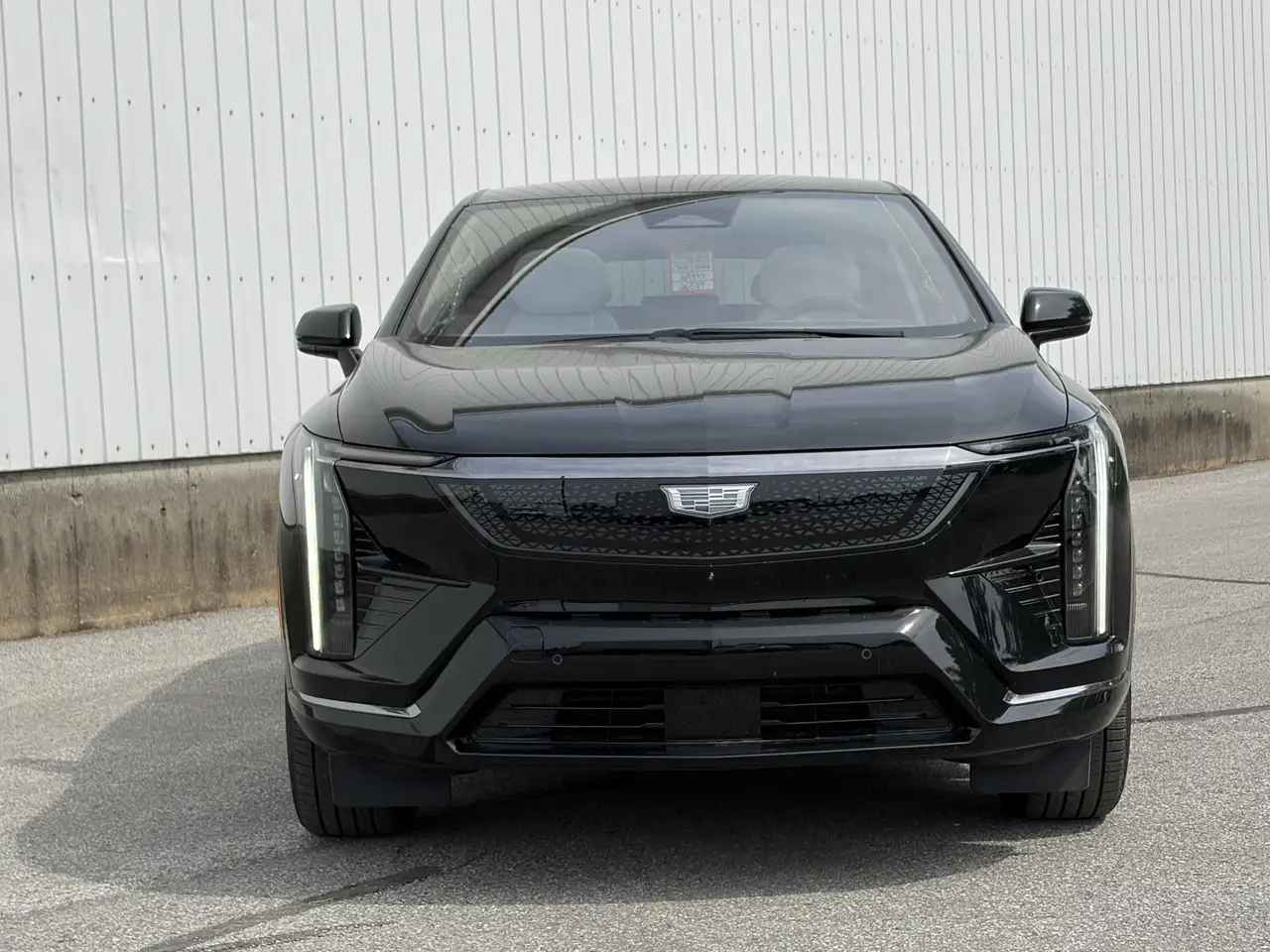 Cadillac Optiq снимка Cadillac Optiq