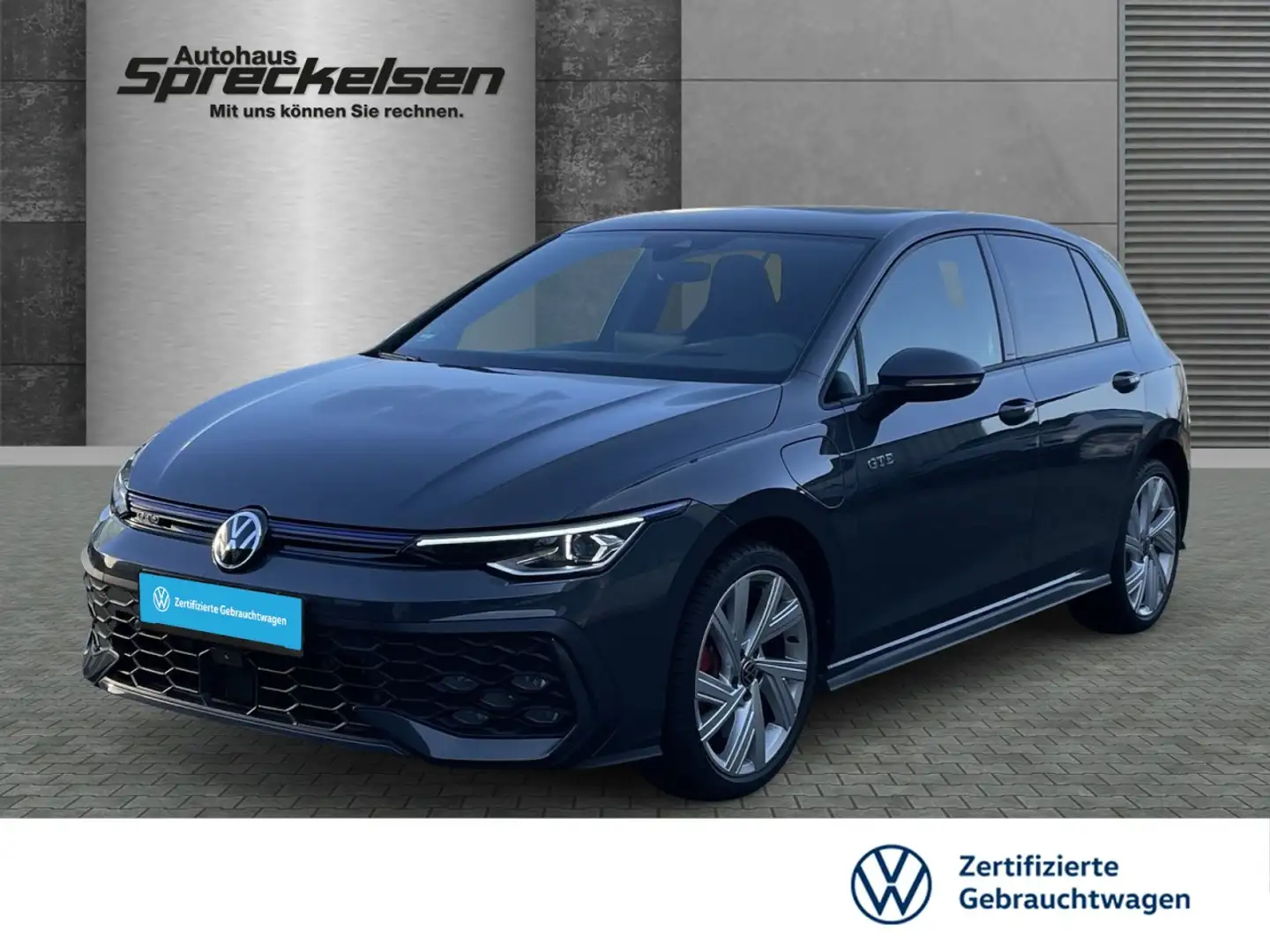 Volkswagen Golf VIII 1.5 TSI GTE++DCC++IQ-Light++ Klima Navi Grau - 1