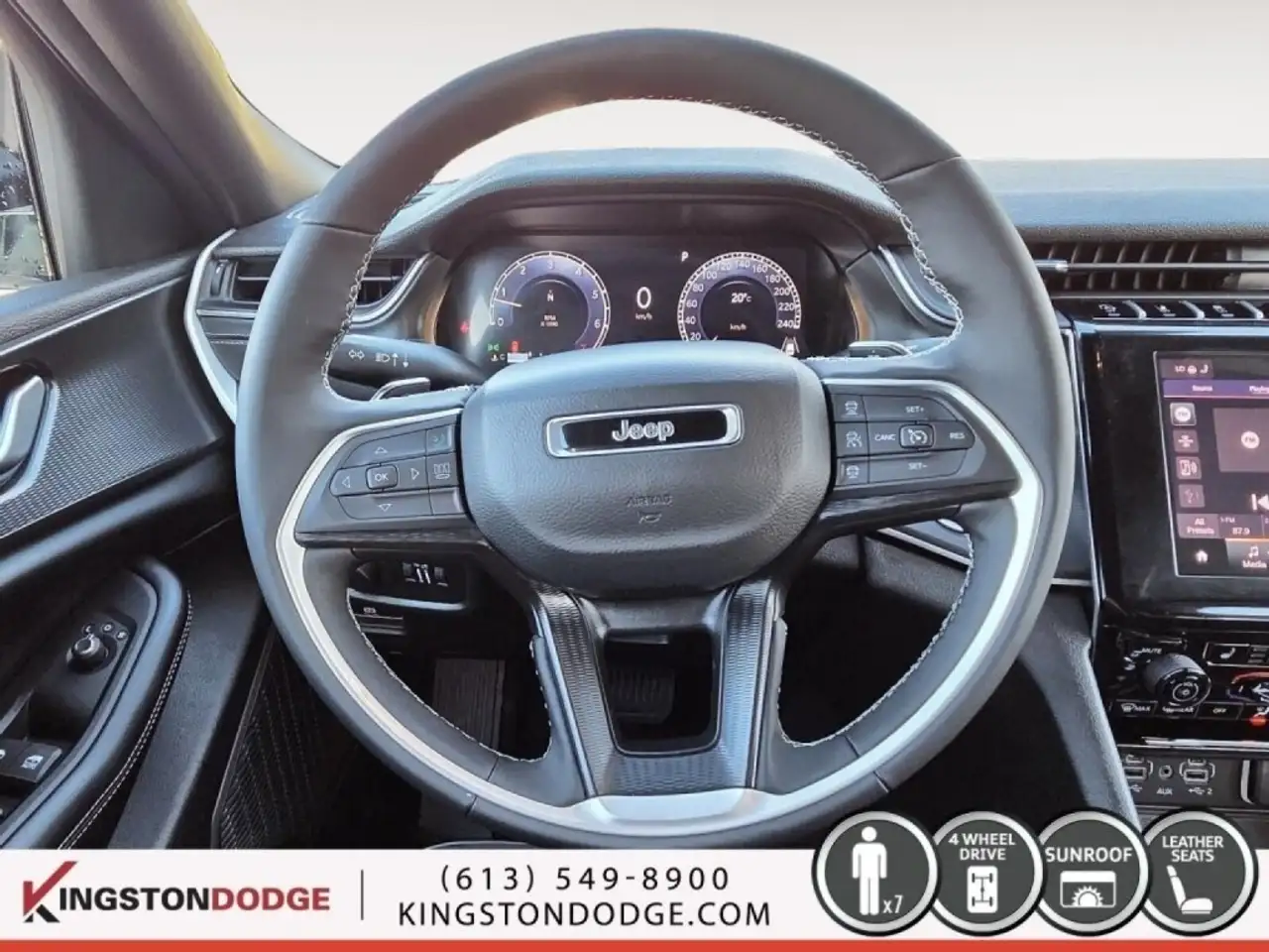 Jeep Grand Cherokee снимка Jeep Grand Cherokee