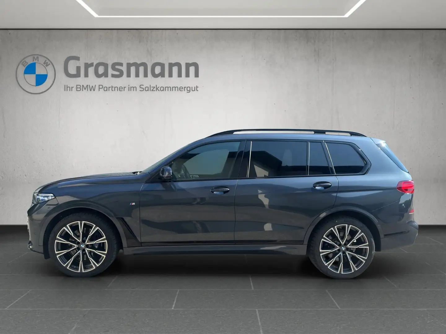 BMW X7 xDrive40d Grau - 2