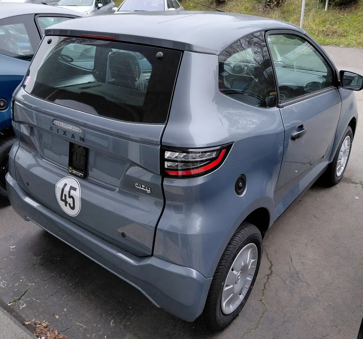 Aixam City Ambition City E5+ Pack Grau - 2