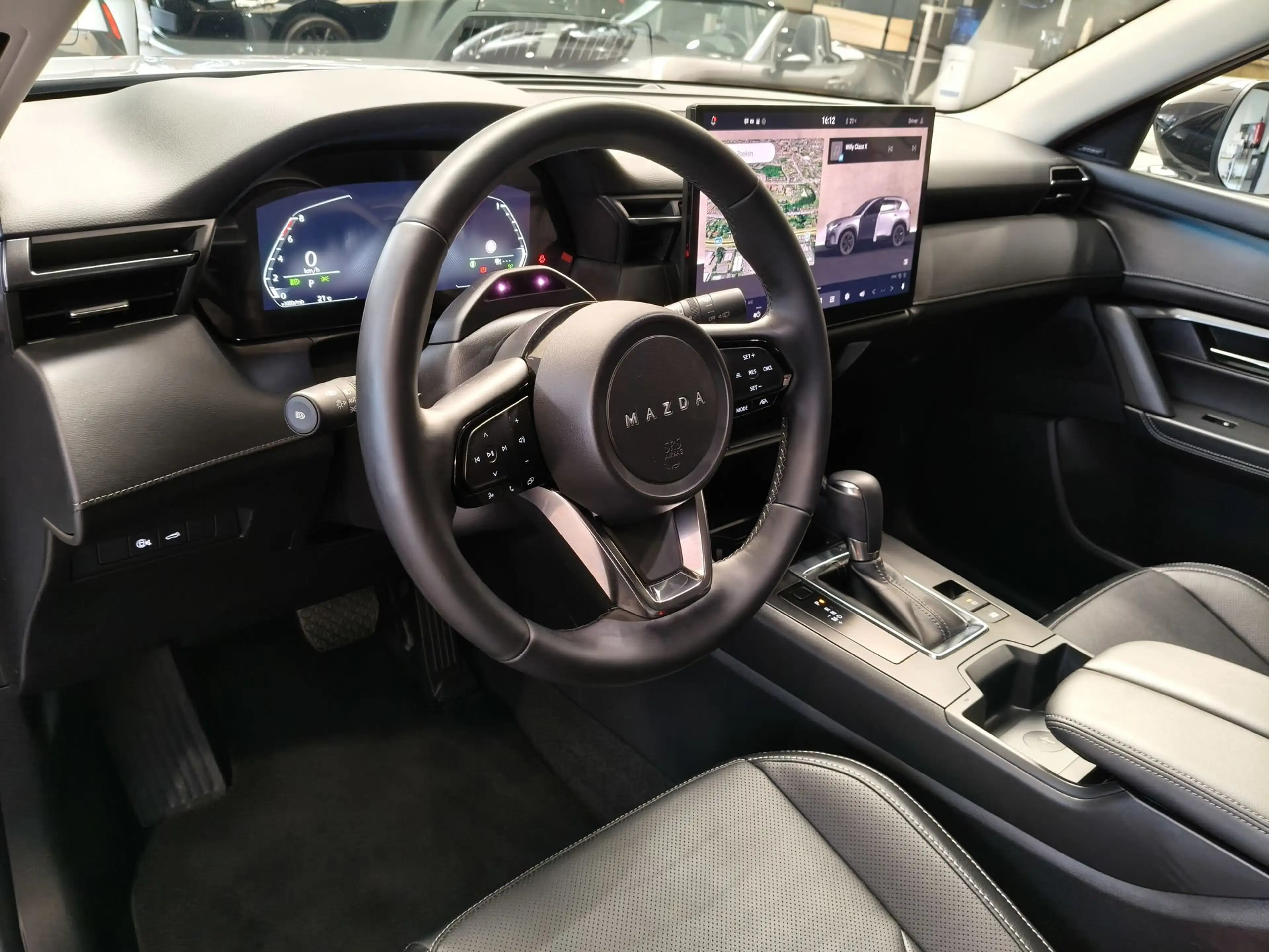 Mazda 5 2.5 e-SKYACTIV G 141 Homura — photo 12