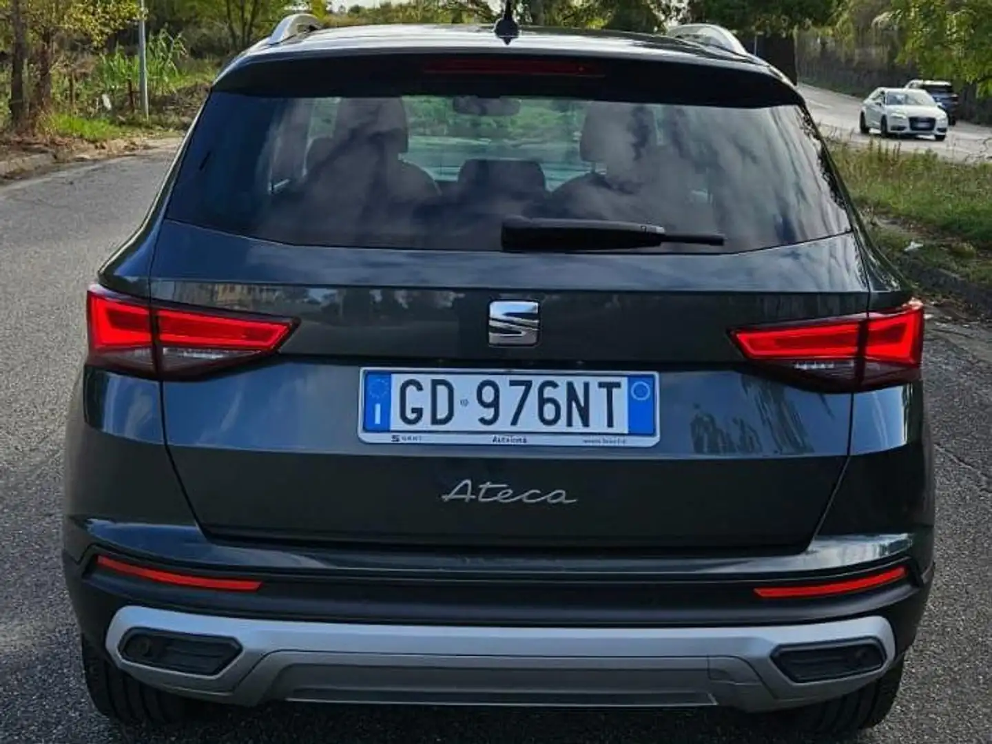 SEAT Ateca Ateca 2020 2.0 tdi Xperience 150cv dsg Verde - 2