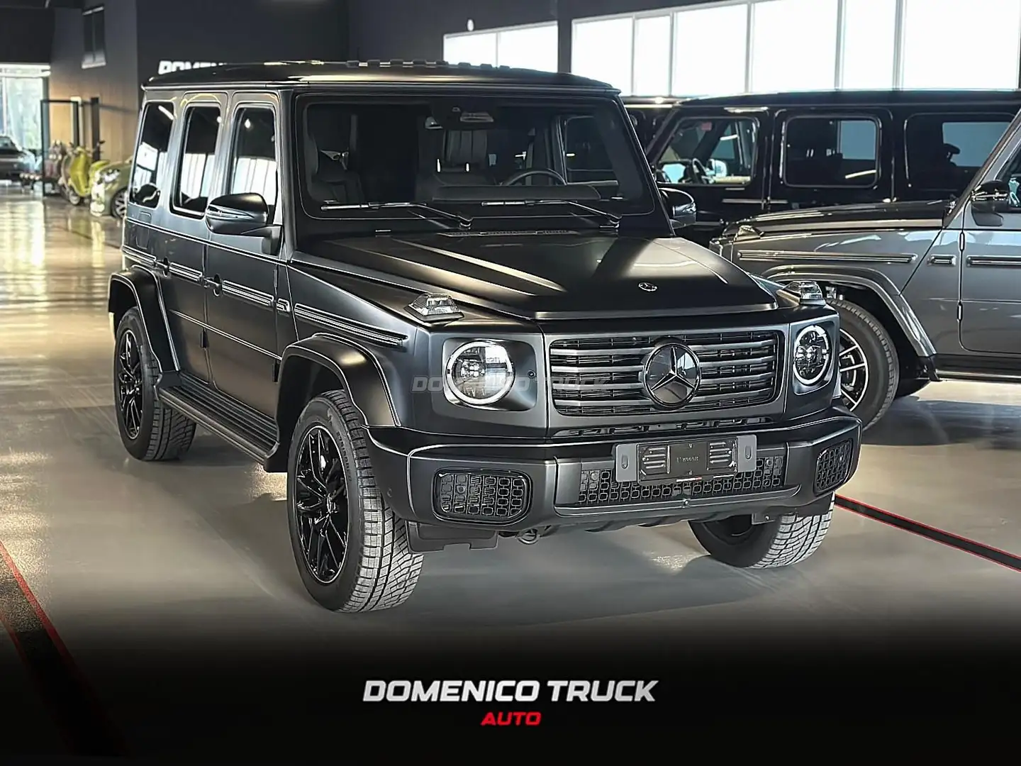 Mercedes-Benz G 450 G 450 d AMG Line 367cv auto Negro - 1