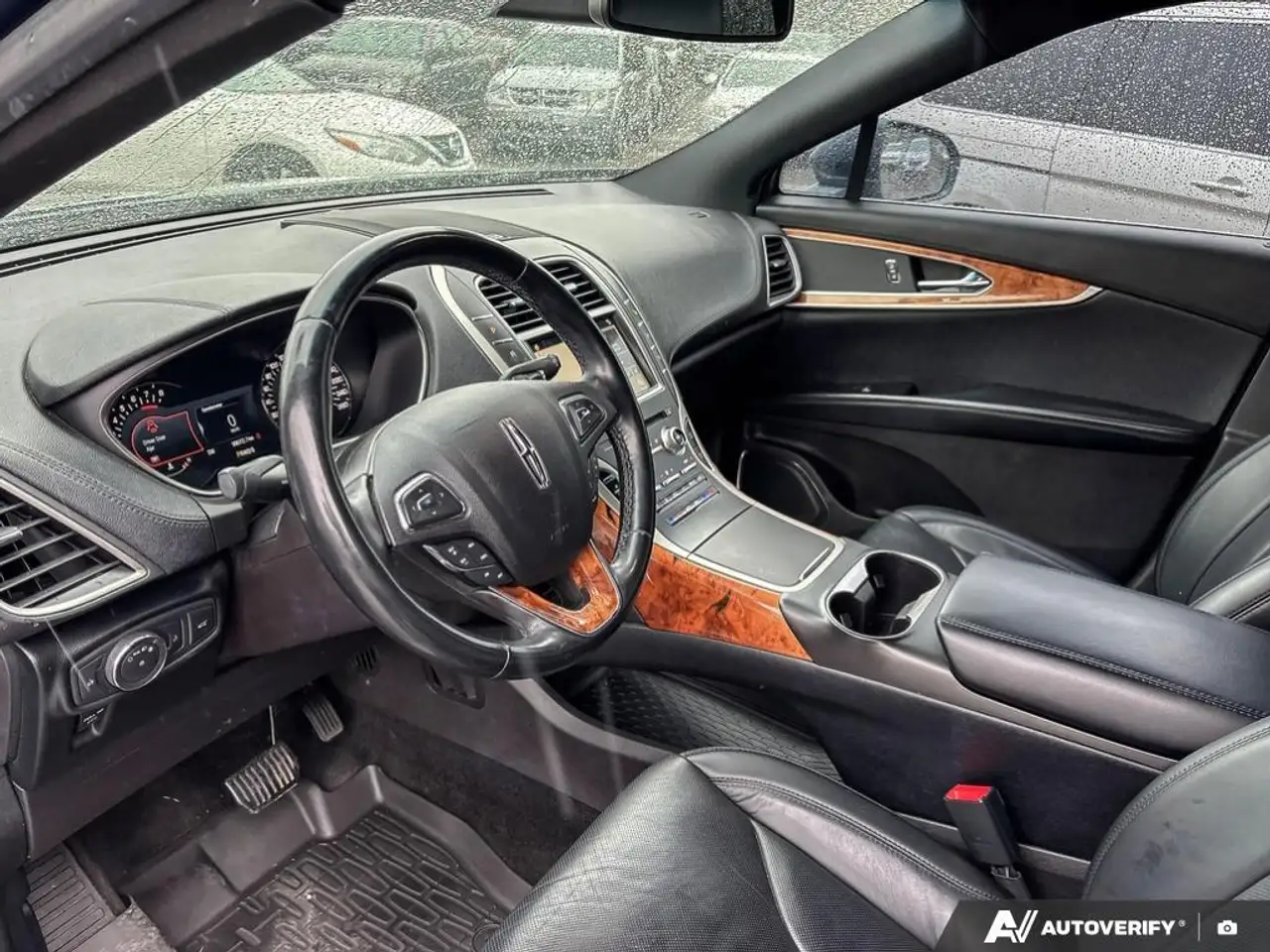 Lincoln MKX снимка Lincoln MKX
