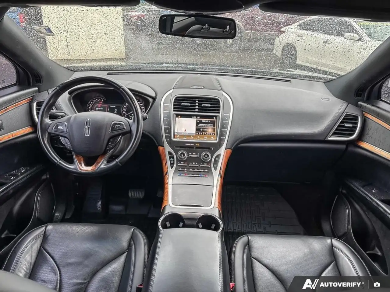 Lincoln MKX снимка Lincoln MKX