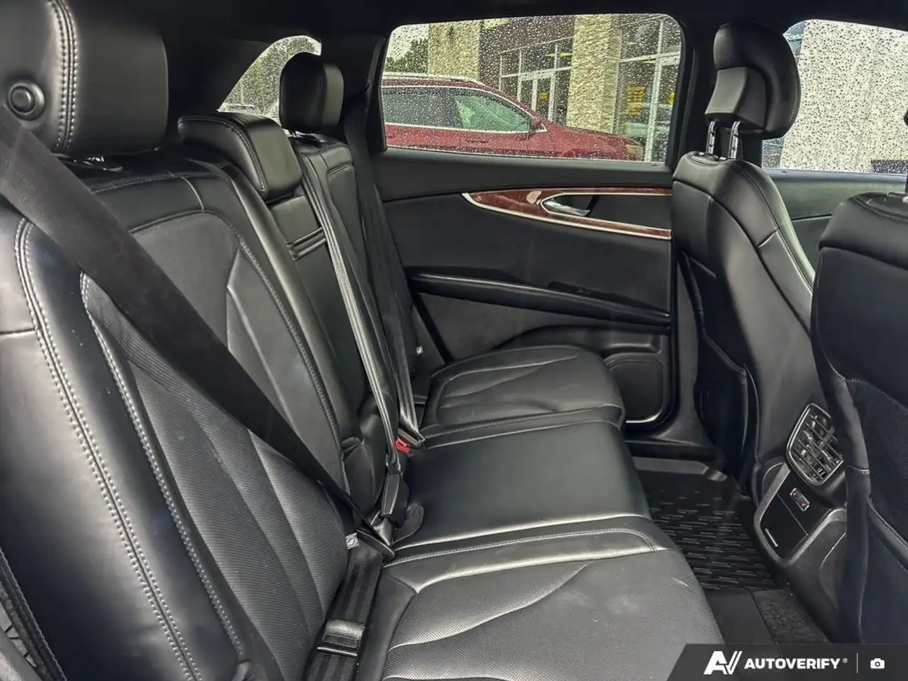 Lincoln MKX снимка Lincoln MKX