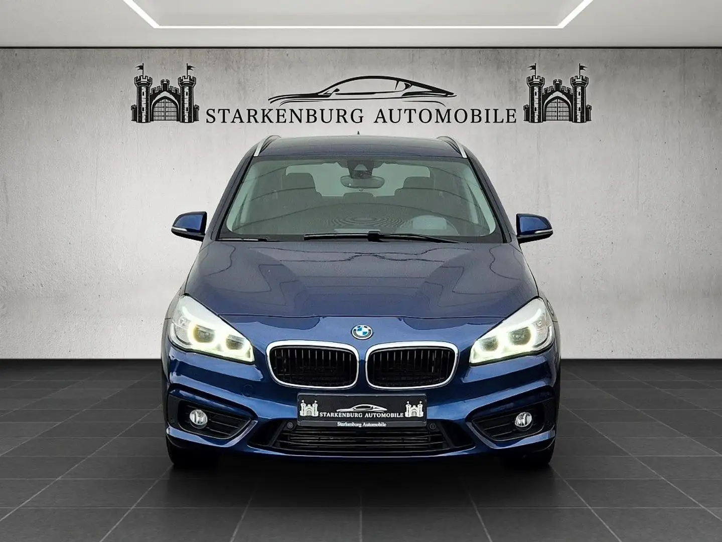 BMW 225 i xDrive Active Tourer Advantage/AUT/NAVI/SHZ Blau - 2
