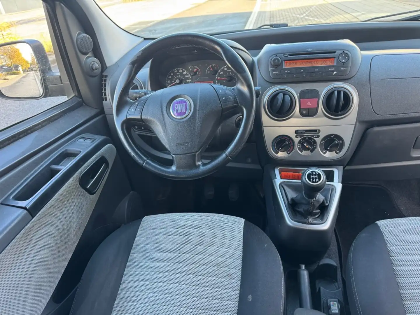 Fiat Qubo 1.4 Dynamic AIRCO NAP TREKHAAK PDC NAP APK HANDEL Zwart - 2