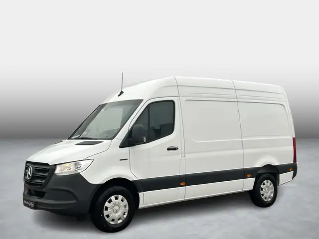 Mercedes-Benz 320 eSprinter L2 Pro 81kWh