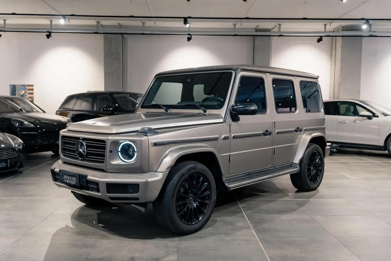 Mercedes-Benz G 400