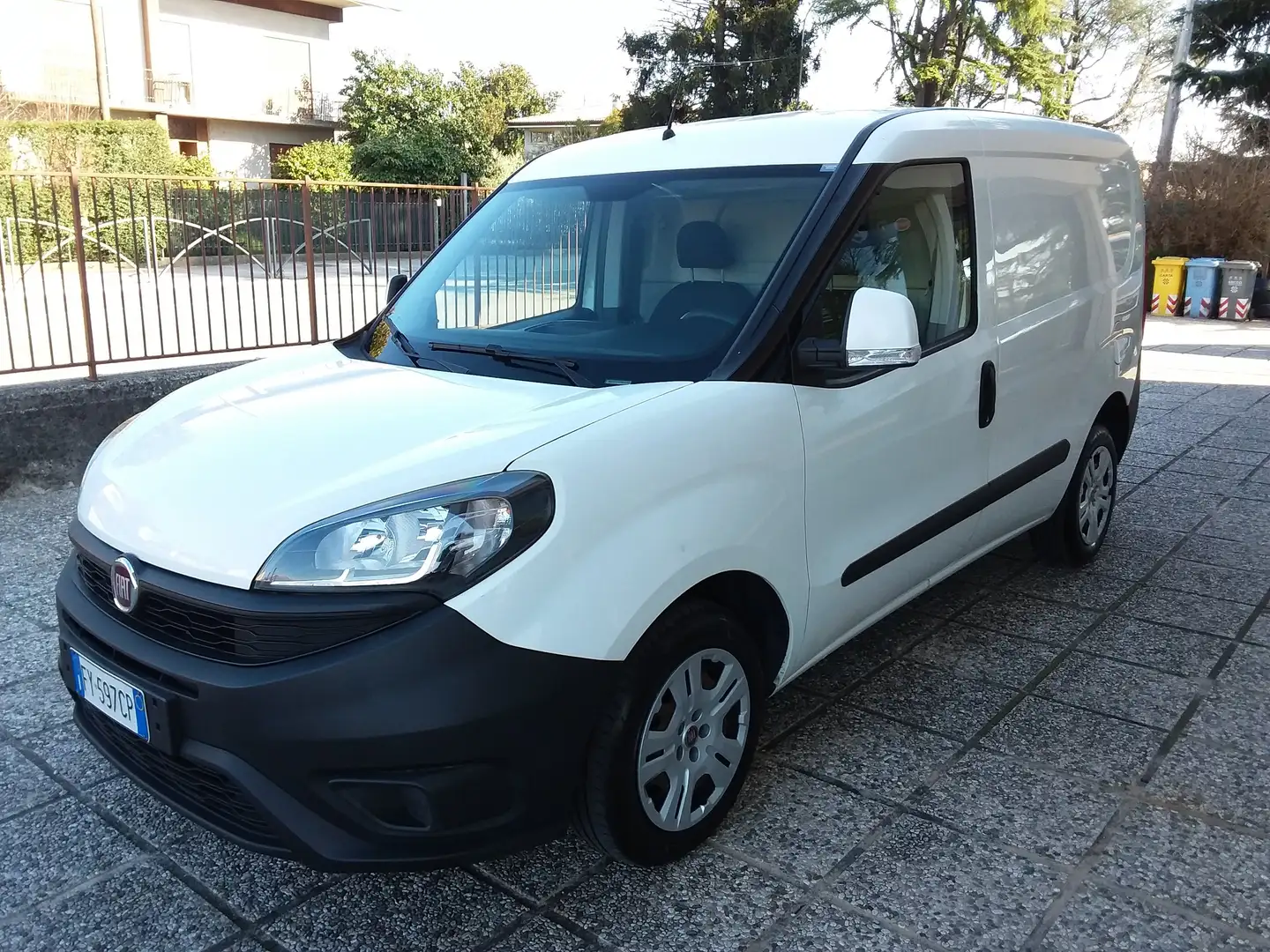 Fiat Doblò 1.6 Hp 105 6 Marce PC-TN Van Bianco - 2