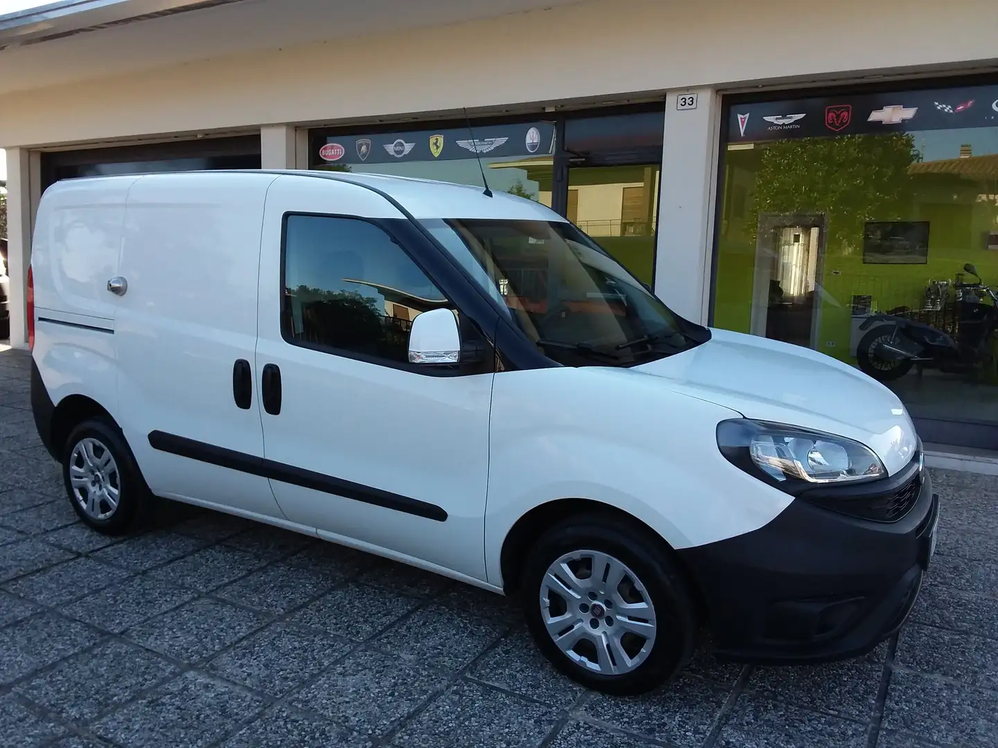 Fiat Doblò 1.6 Hp 105 6 Marce PC-TN Van Bianco - 1