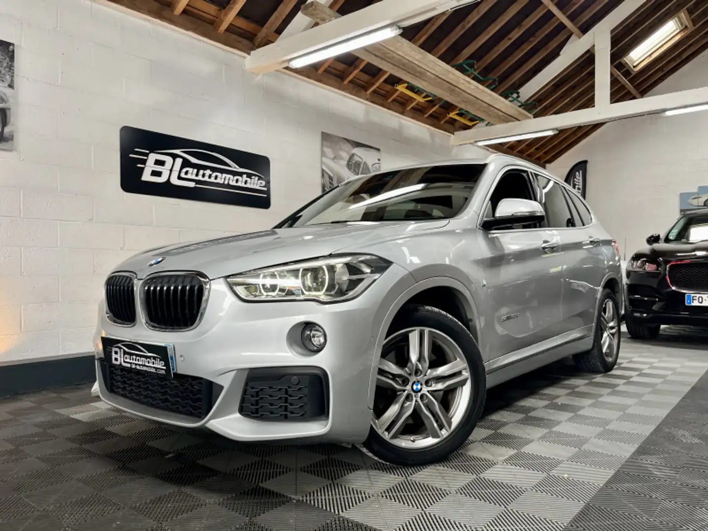 BMW X1 (F48) SDRIVE20D 190CH M SPORT Gris - 1