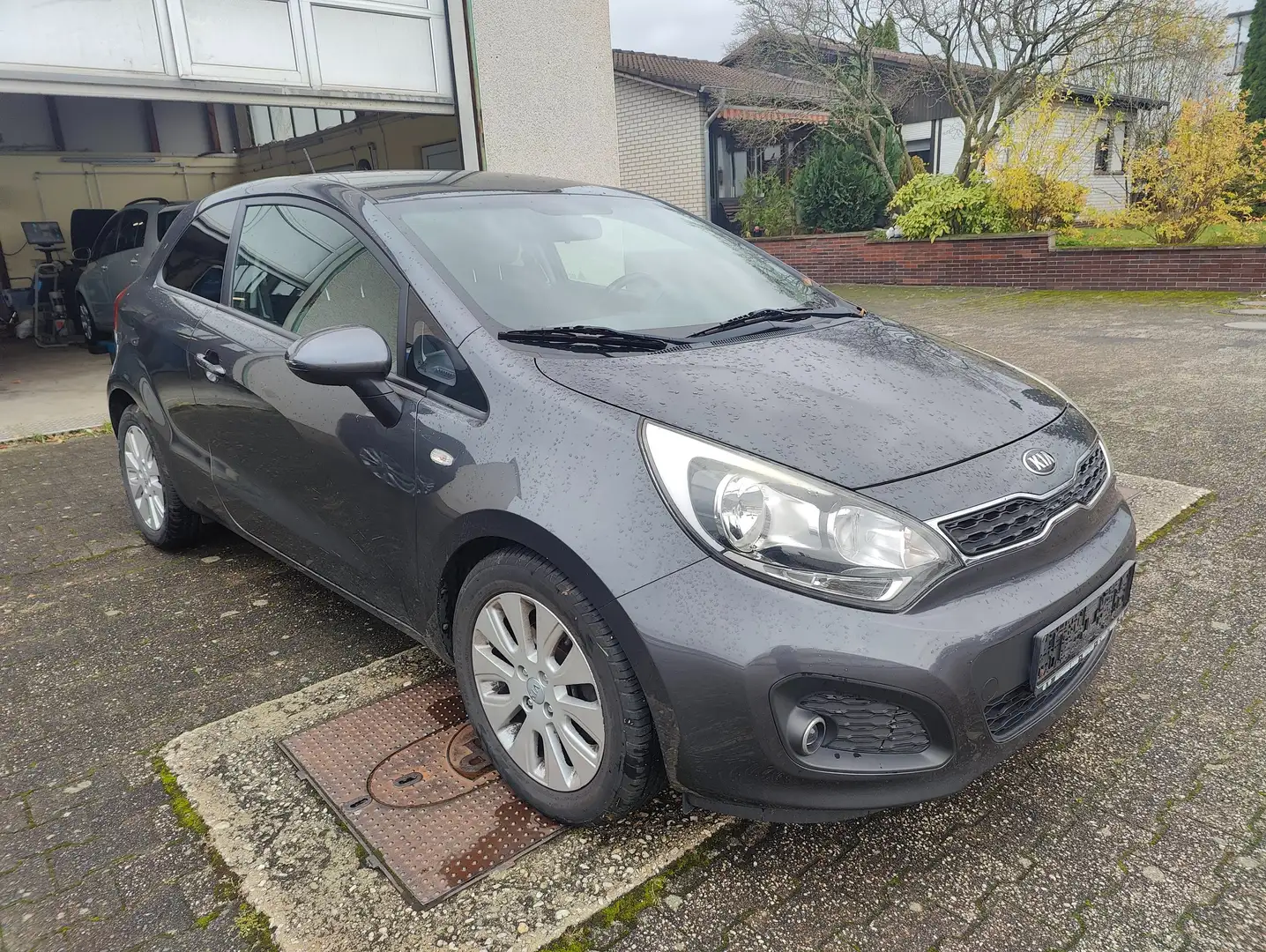 Kia Rio FIFA World Cup Edition *nur Export oder Händler Grau - 2