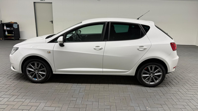 SEAT Ibiza i-Tech Navi/Klimaaut./SHZ/PDC/Tempom./16LM — photo 2