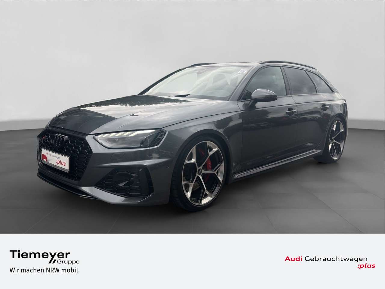 Audi RS4 2023
