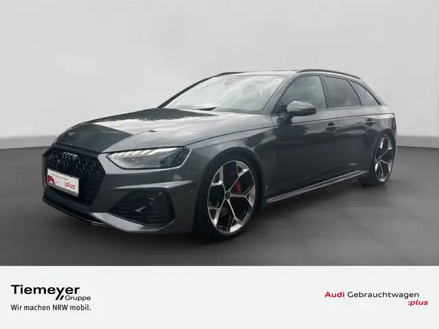 Audi RS4 Avant TFSI Q COMPETITION + PANO KAMERA BuO H