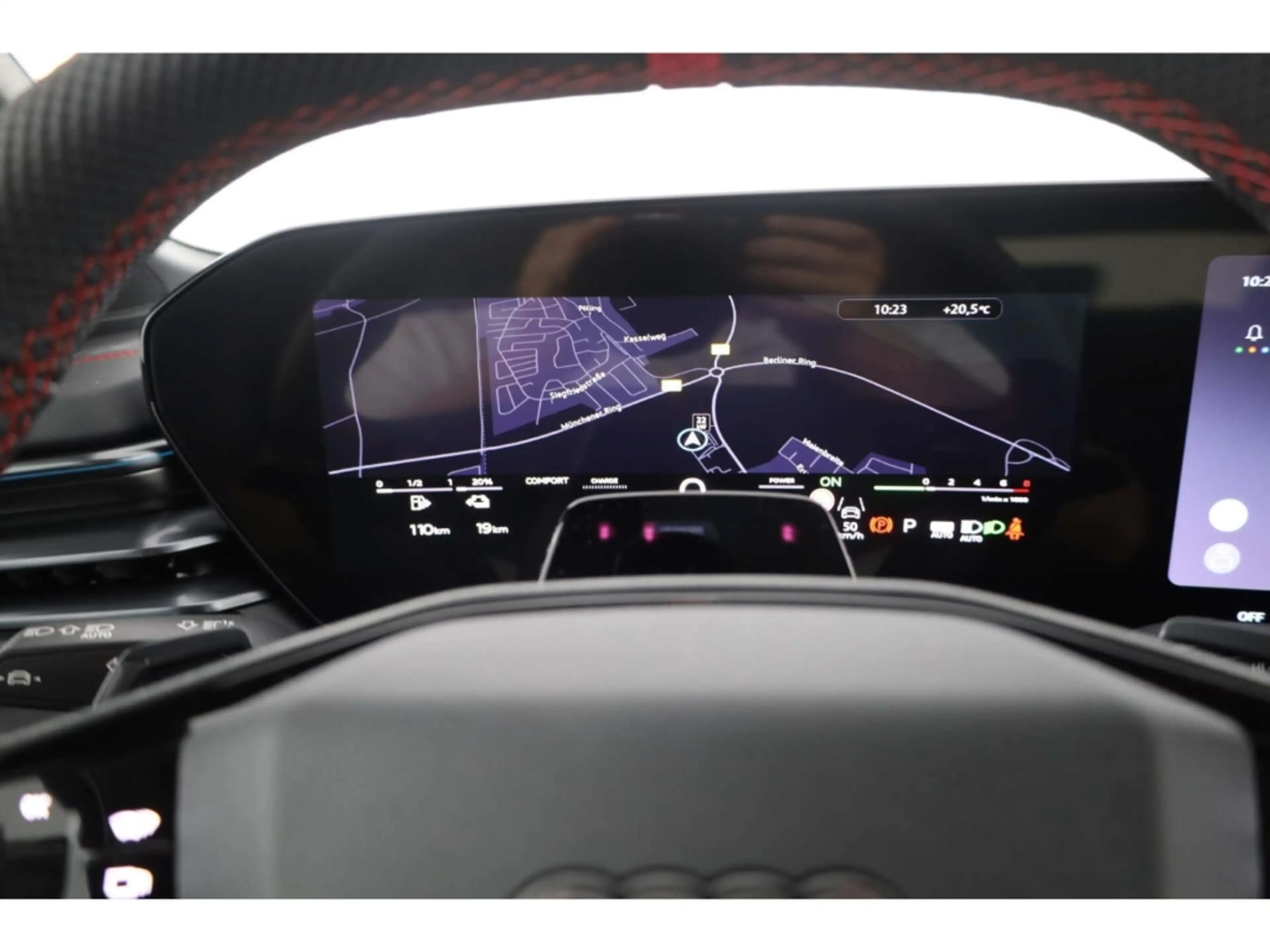 Audi RS5 Limousine e-hybrid quattro Sport Paket — photo 13