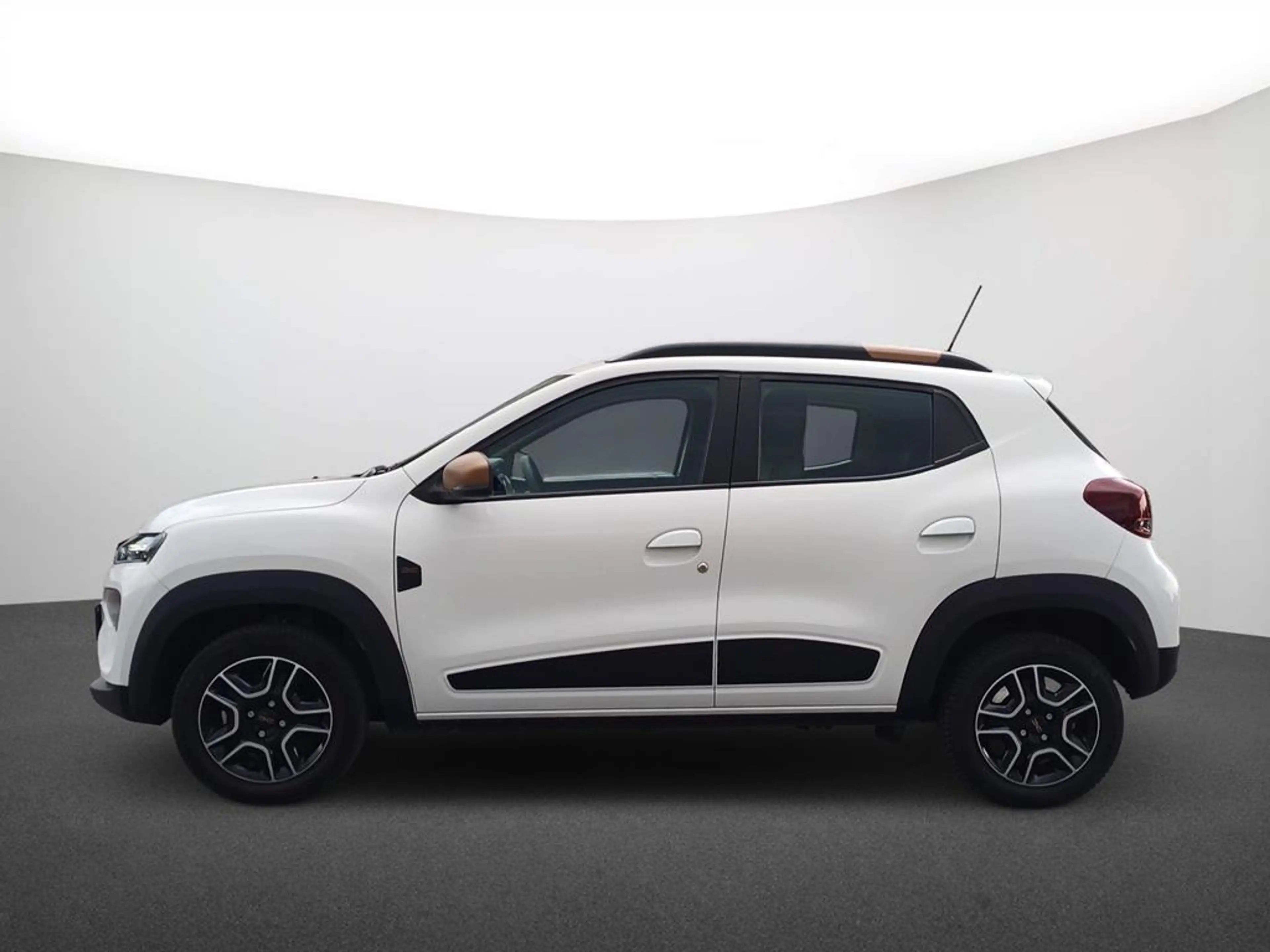 Dacia Spring Extreme — photo 4