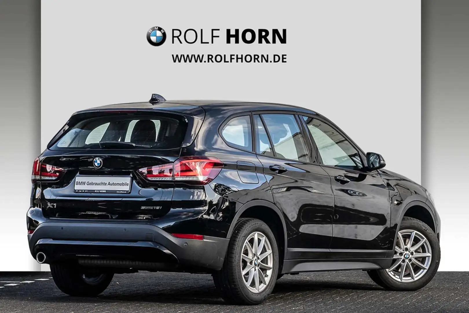BMW X1 sDrive18i Advantage Navi RfKamera LED Sitzhzg Schwarz - 2