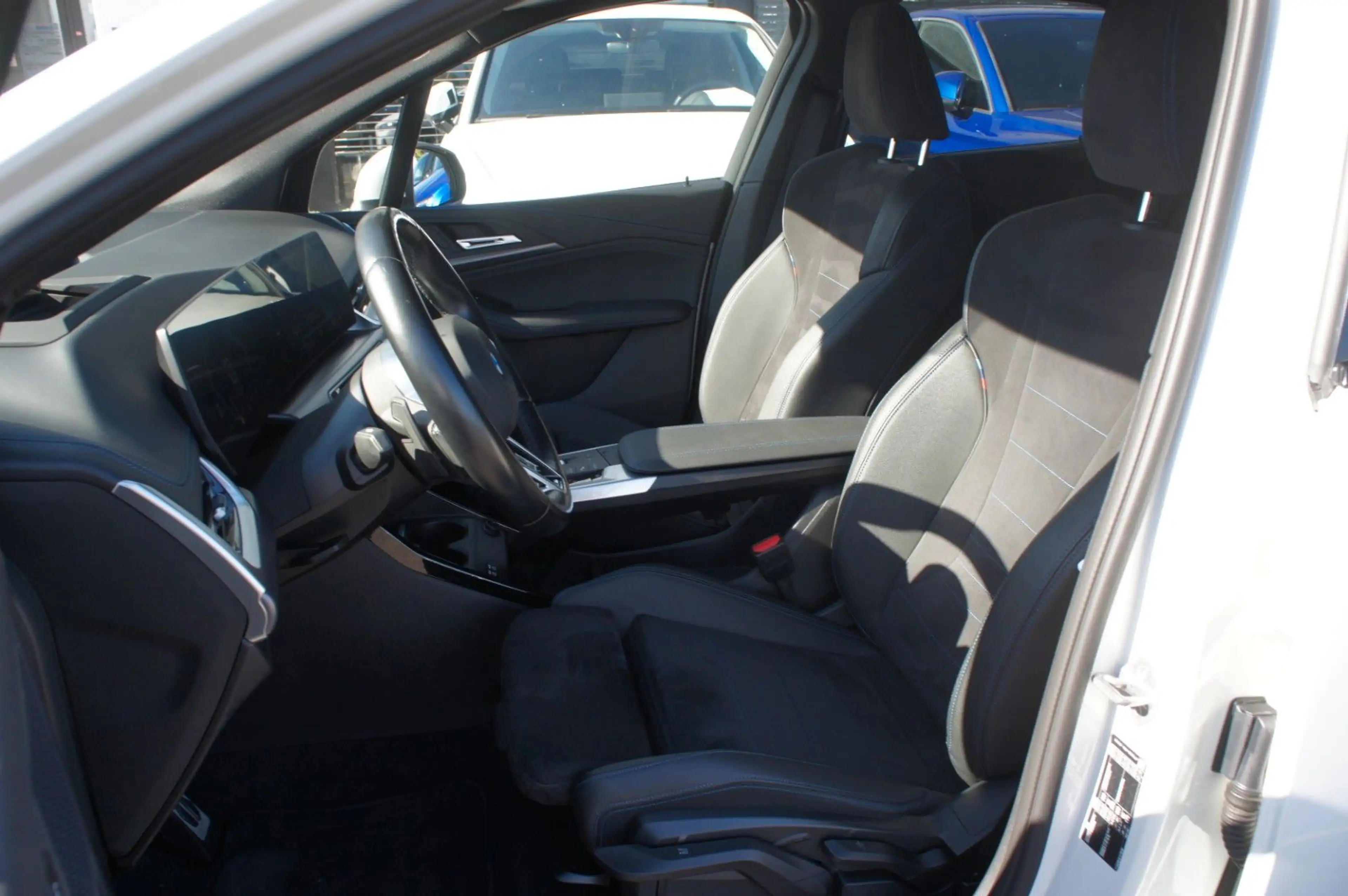 BMW 220 M Sport*LED*HUD*360*LIVE*DR.A — photo 11