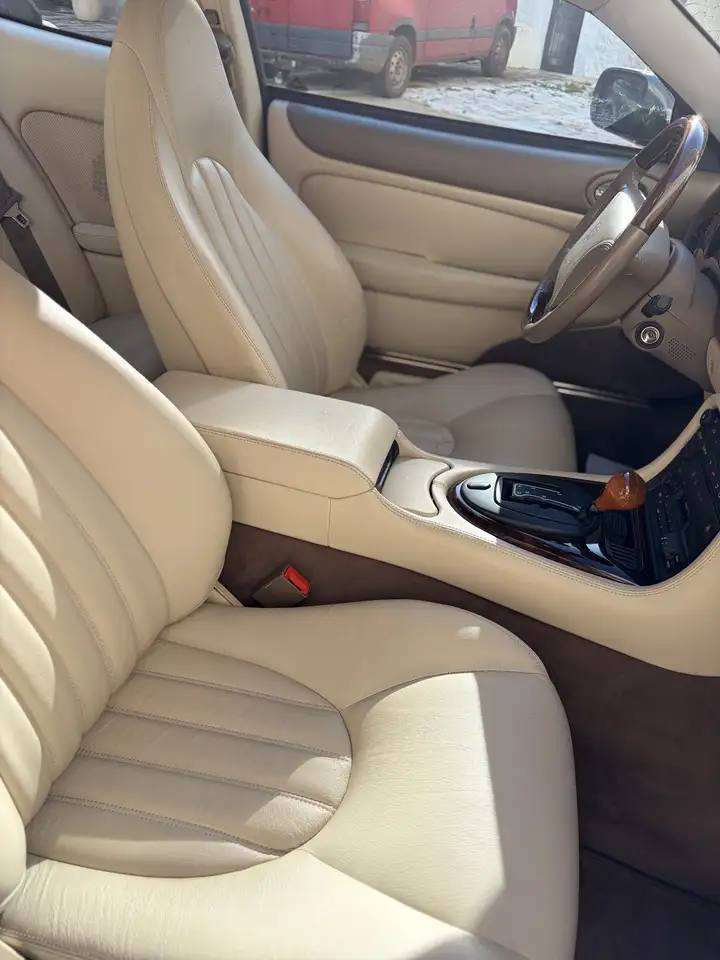 Jaguar XK8 Coupe 4.0, foto 5