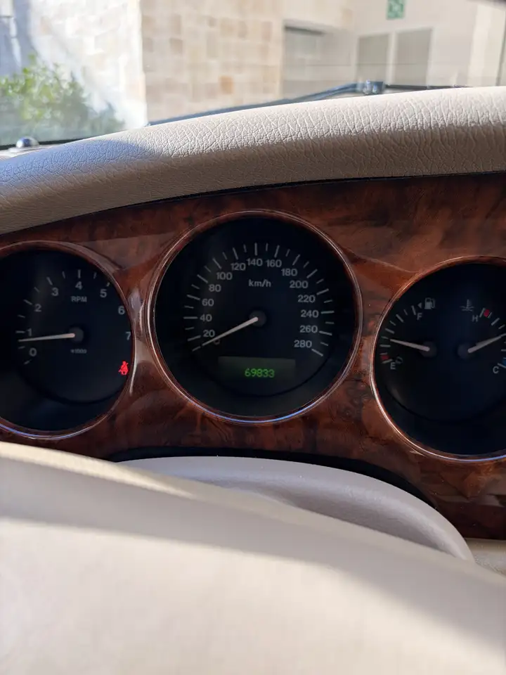 Jaguar XK8 Coupe 4.0, foto 9