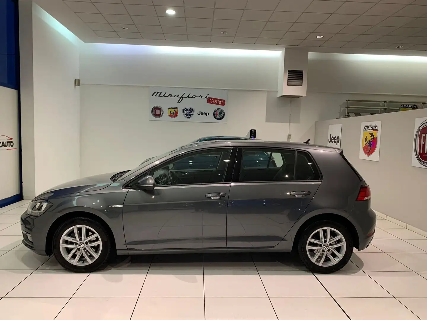 Volkswagen Golf 1.5 TGI 5p. Highline BMT - 1