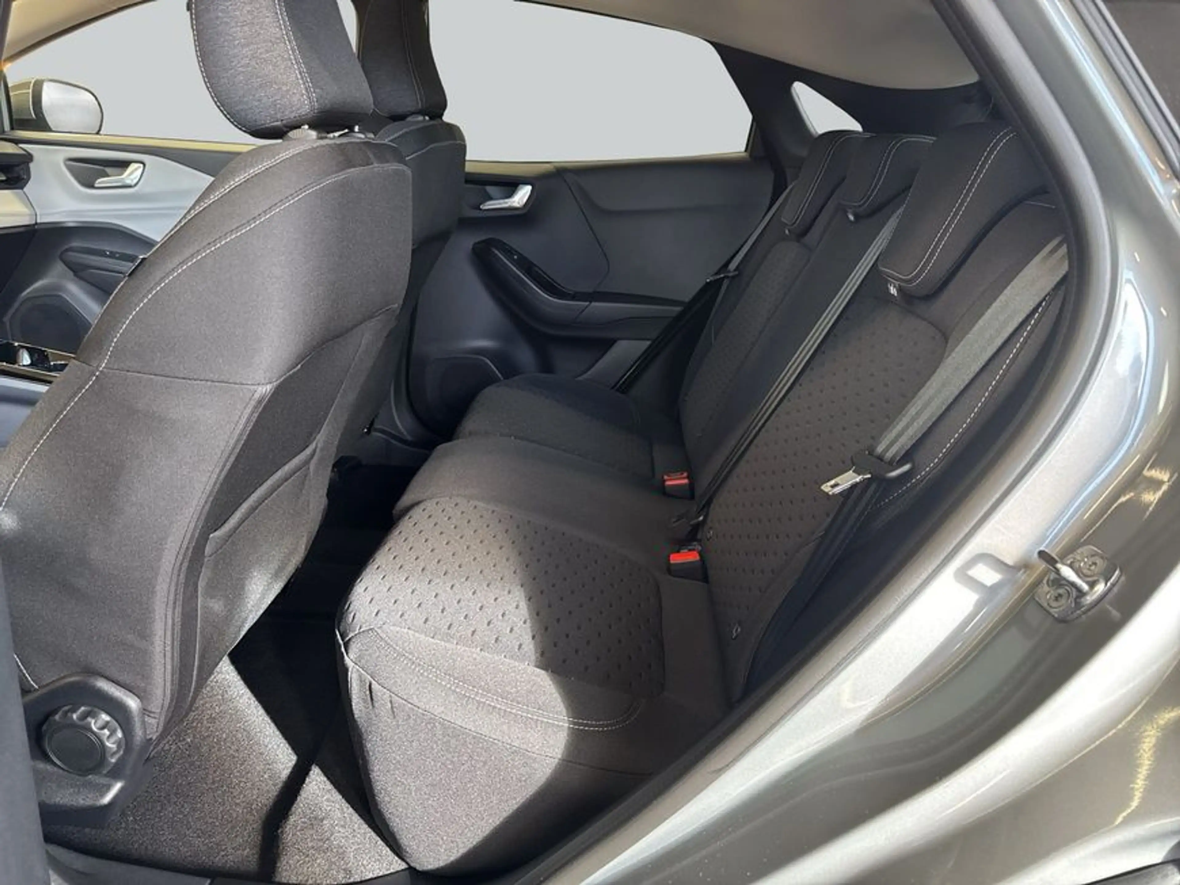 Ford Puma Puma 46,8 kWh Gen-E Winter-Paket Allwetter RFC — photo 12