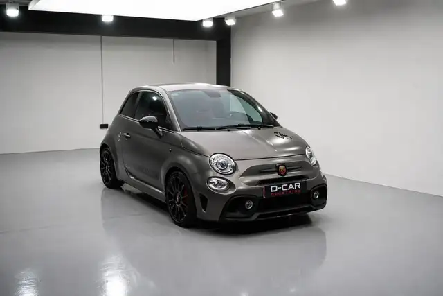 Abarth 500 595 Competizione 1.4 16v T-Jet 132kW E6D