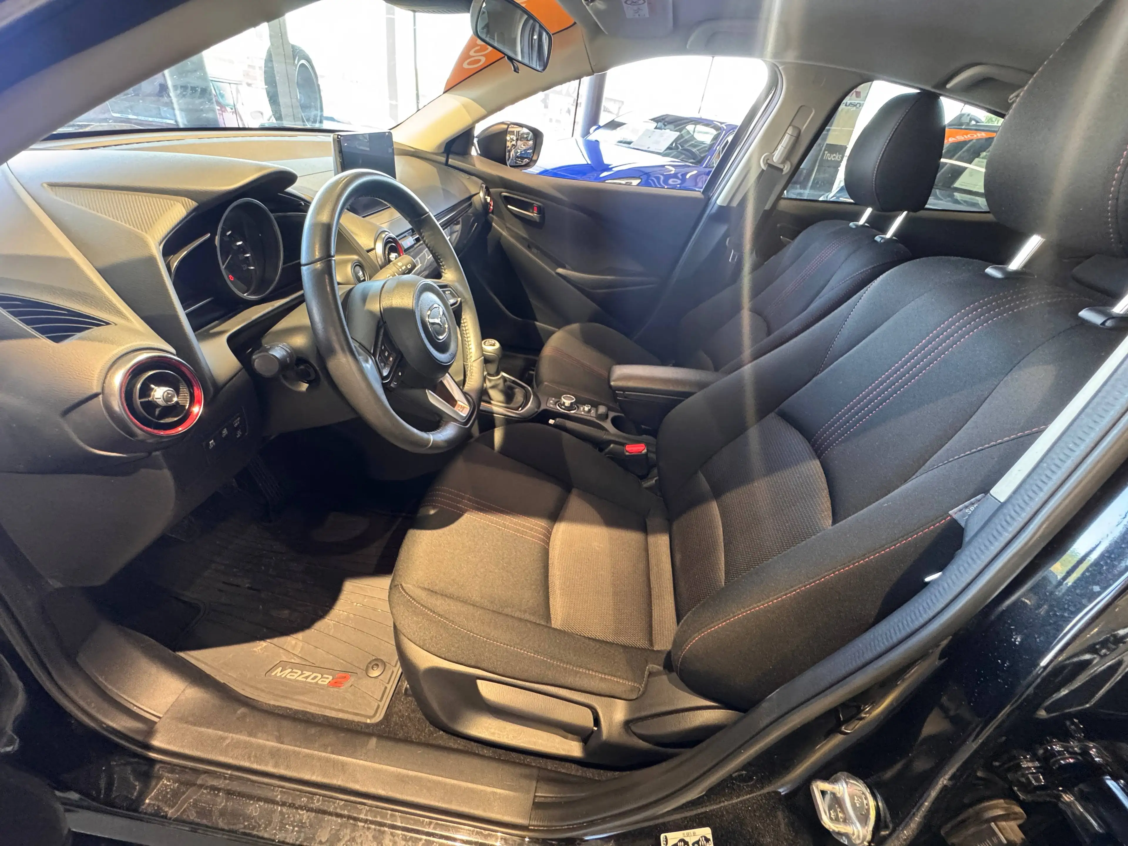 Mazda 2 2 1.5i Skyactiv-G 90CV Homura — photo 11